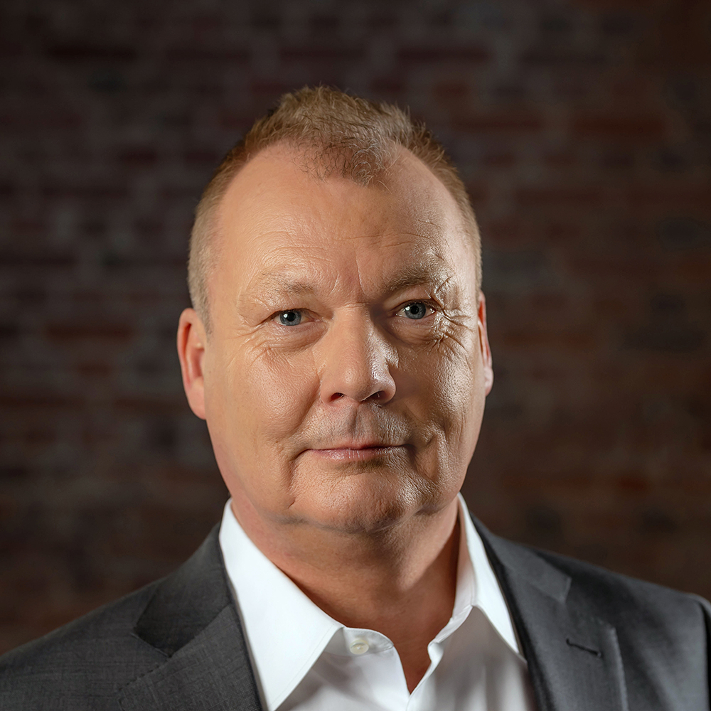 Das Bild zeigt TBF CIO Peter Dreide in Portraitaufnahme